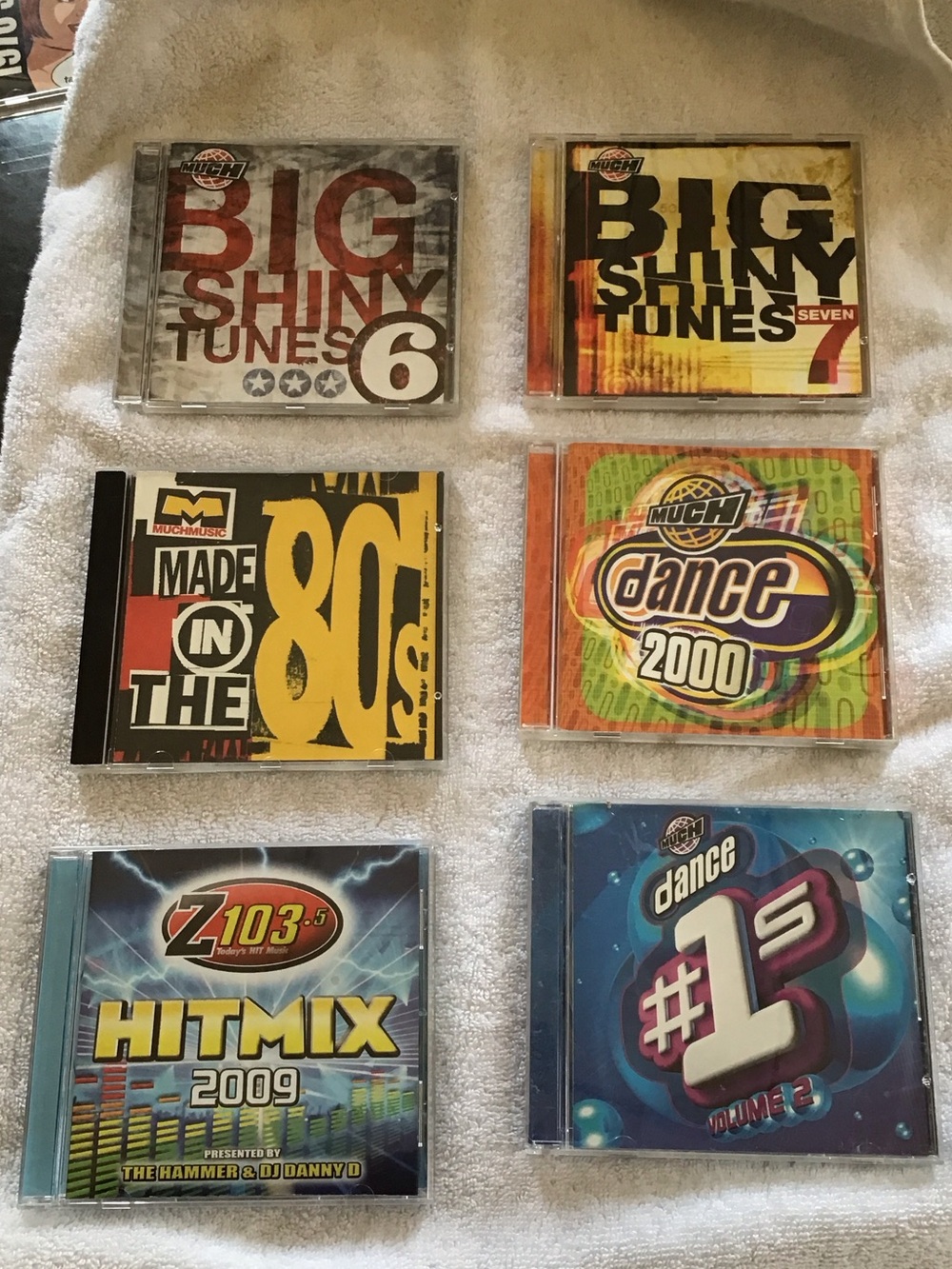 Bundle of gently used compilation CDs featuring songs from 80, 90, 2000